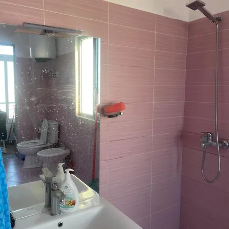 Mezes Fushe Kashar Apartment *